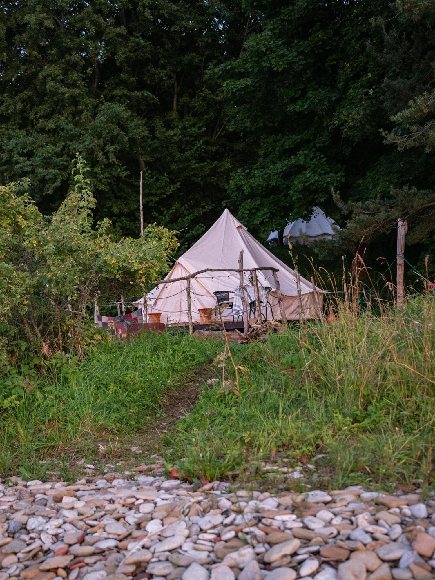 Mereaeaere Glamping Ja Rannamaja Liimala Екстер'єр фото